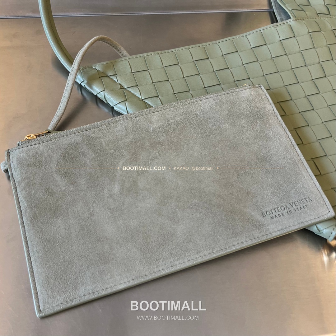 보테가베네타 인트레치아토 램스킨 구조 토트백 Bottega Veneta Intrecciato Lambskin Structured Tote Bag 740990 44cm 7