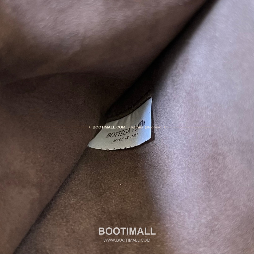 보테가베네타 인트레치아토 램스킨 구조 토트백 Bottega Veneta Intrecciato Lambskin Structured Tote Bag 740990 44cm 9