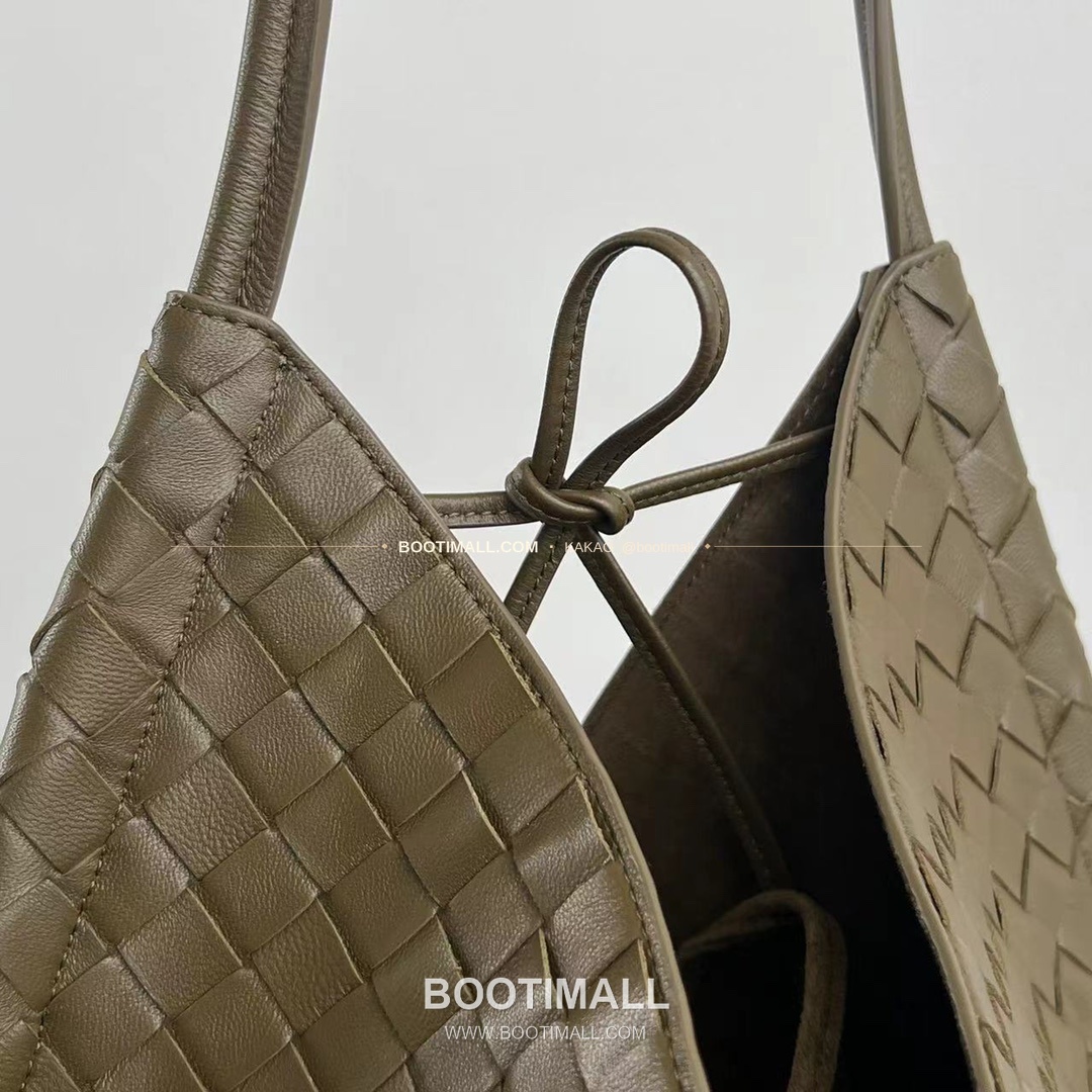 보테가베네타 인트레치아토 램스킨 구조 토트백 Bottega Veneta Intrecciato Lambskin Structured Tote Bag 740990 44cm 7