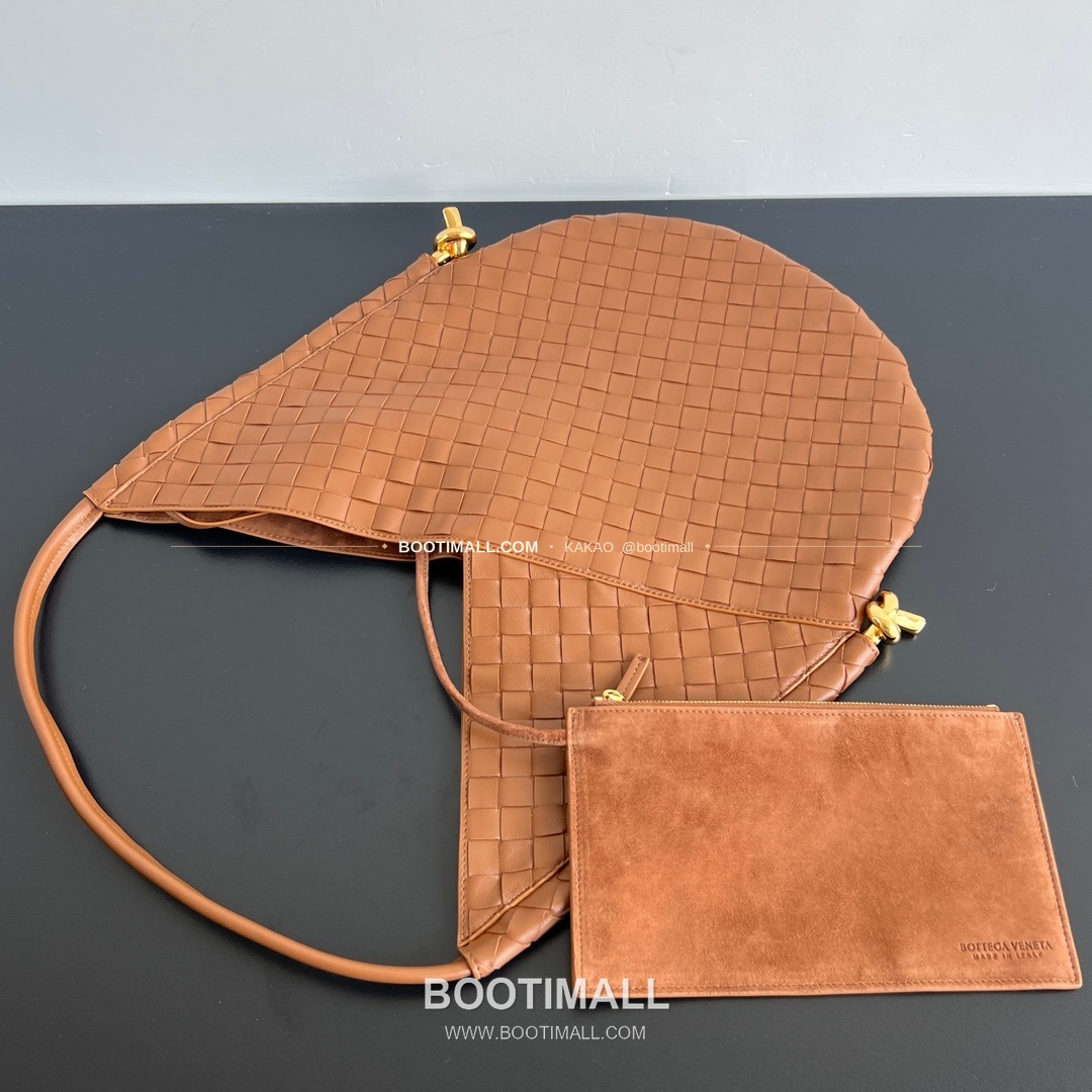 보테가베네타 인트레치아토 램스킨 구조 토트백 Bottega Veneta Intrecciato Lambskin Structured Tote Bag 740990 44cm 6