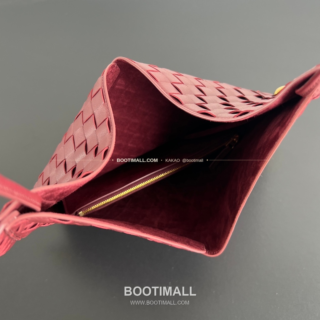 보테가베네타 인트레치아토 램스킨 구조 토트백 Bottega Veneta Intrecciato Lambskin Structured Tote Bag 740990 44cm 5