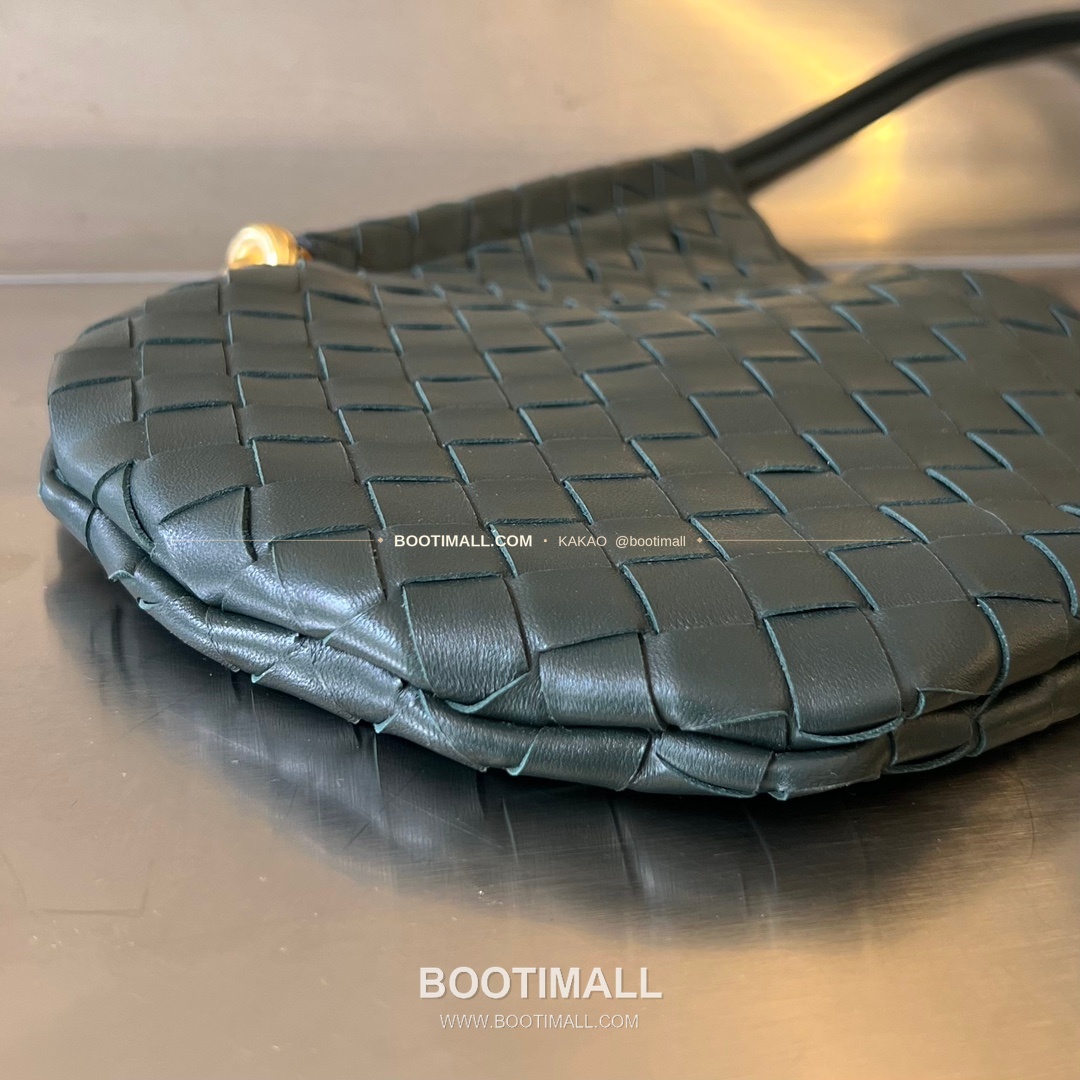 보테가베네타 인트레치아토 램스킨 구조 토트백 Bottega Veneta Intrecciato Lambskin Structured Tote Bag 740898 30cm 3