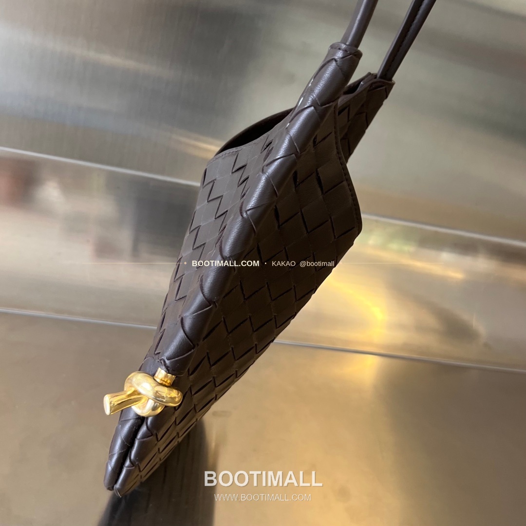 보테가베네타 인트레치아토 램스킨 구조 토트백 Bottega Veneta Intrecciato Lambskin Structured Tote Bag 740898 30cm 2