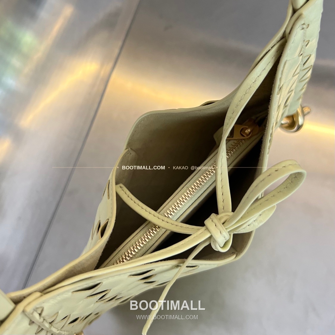 보테가베네타 인트레치아토 램스킨 구조 토트백 Bottega Veneta Intrecciato Lambskin Structured Tote Bag 740898 30cm 5