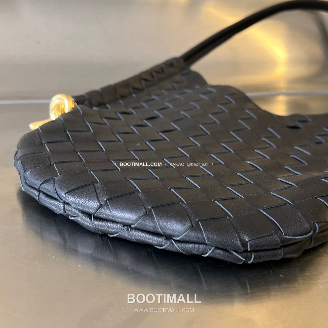 보테가베네타 인트레치아토 램스킨 구조 토트백 Bottega Veneta Intrecciato Lambskin Structured Tote Bag 740898 30cm 3