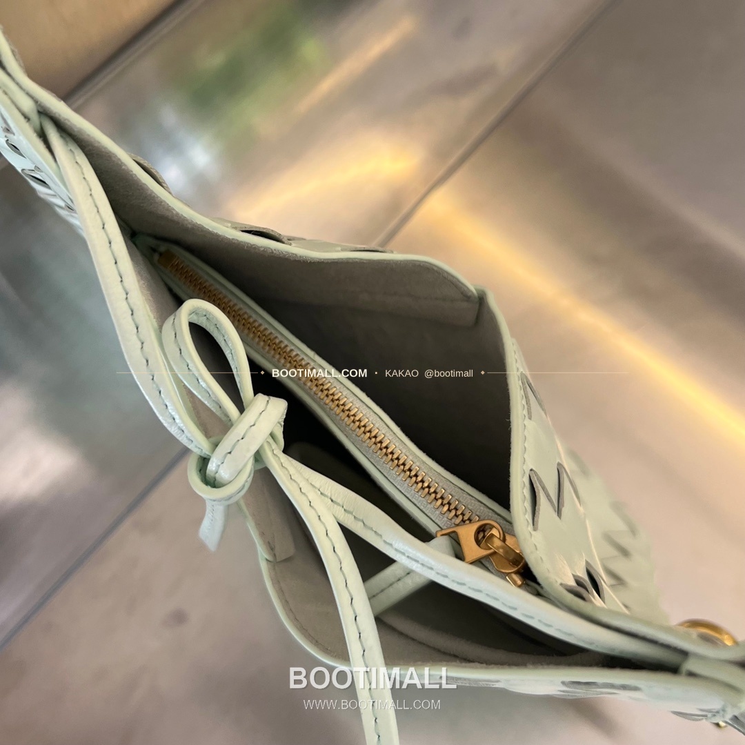 보테가베네타 인트레치아토 램스킨 구조 토트백 Bottega Veneta Intrecciato Lambskin Structured Tote Bag 740898 30cm 4