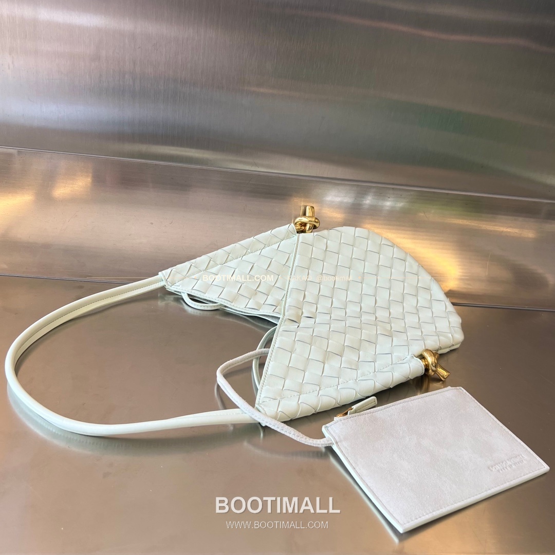 보테가베네타 인트레치아토 램스킨 구조 토트백 Bottega Veneta Intrecciato Lambskin Structured Tote Bag 740898 30cm 6