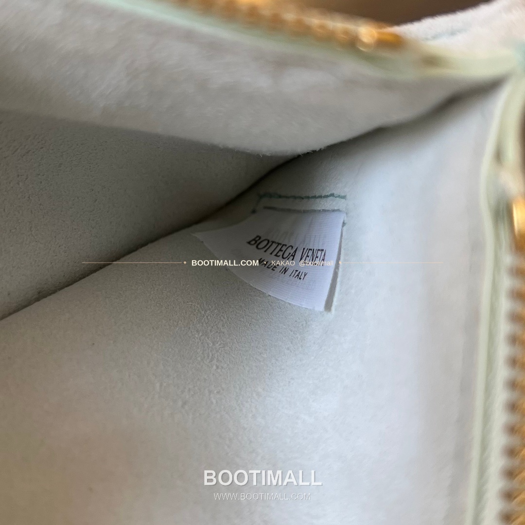 보테가베네타 인트레치아토 램스킨 구조 토트백 Bottega Veneta Intrecciato Lambskin Structured Tote Bag 740898 30cm 9