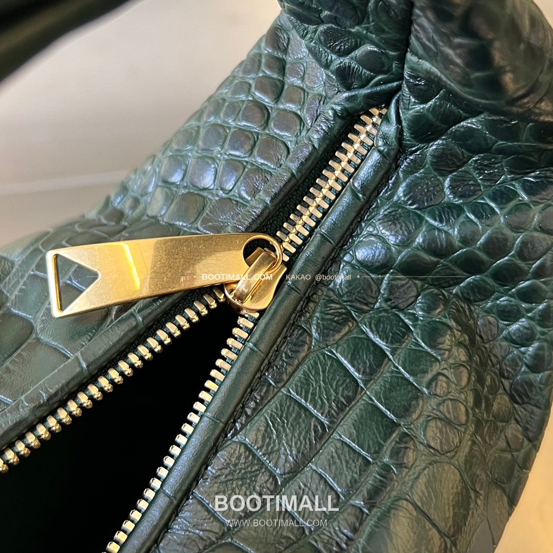 보테가베네타 카프스킨 구조 숄더백 Bottega Veneta Calfskin Structured Shoulder Bag 717709 28cm 7