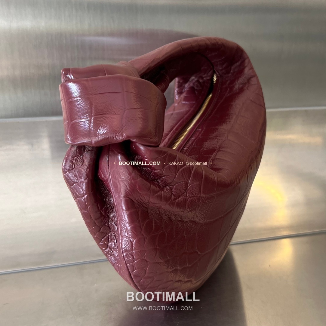 보테가베네타 카프스킨 구조 숄더백 Bottega Veneta Calfskin Structured Shoulder Bag 717709 28cm 2