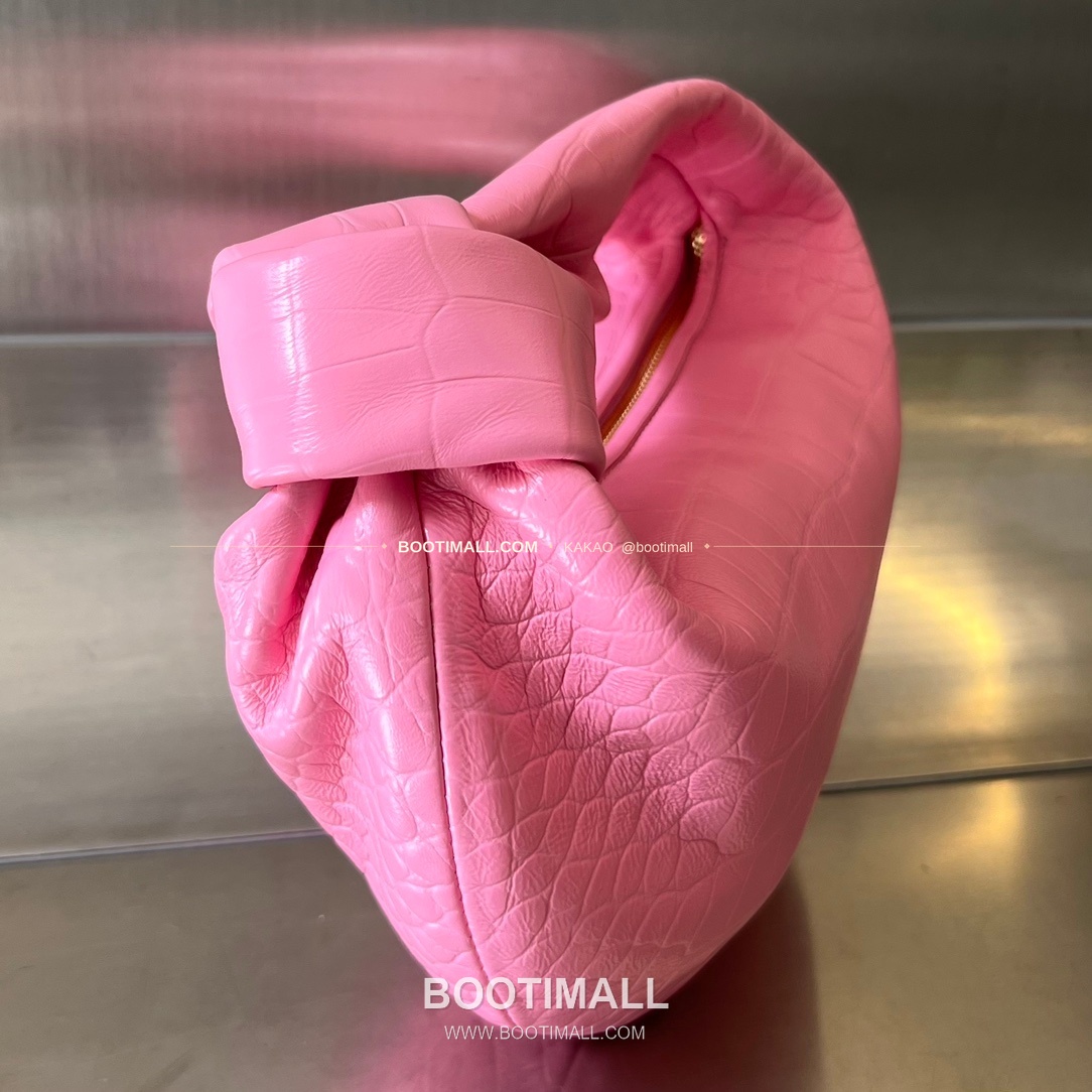 보테가베네타 카프스킨 구조 숄더백 Bottega Veneta Calfskin Structured Shoulder Bag 717709 28cm 2