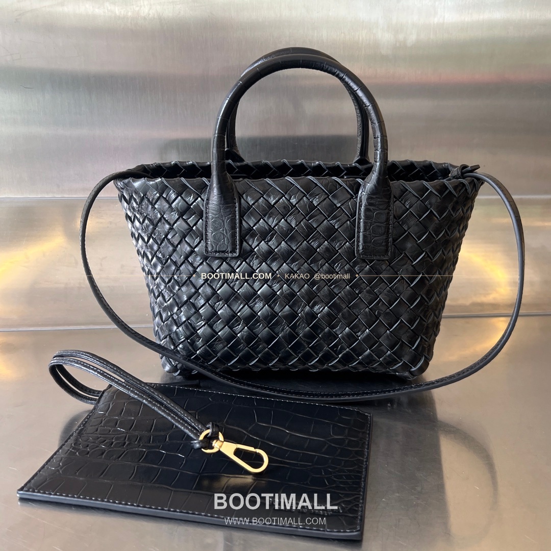 보테가베네타 카프스킨 구조 미니 토트백 Bottega Veneta Calfskin Structured Mini Tote Bag 717712 20cm 1