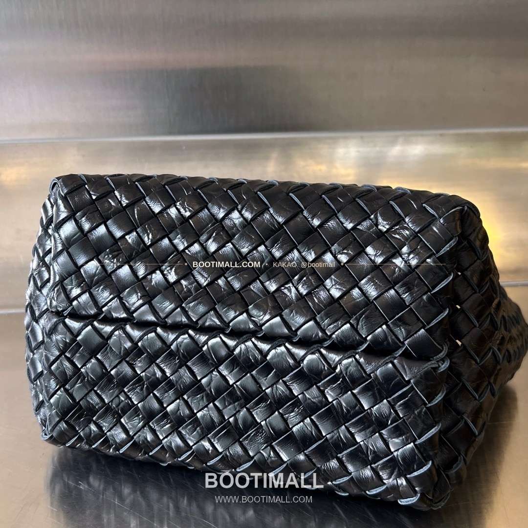 보테가베네타 카프스킨 구조 미니 토트백 Bottega Veneta Calfskin Structured Mini Tote Bag 717712 20cm 3