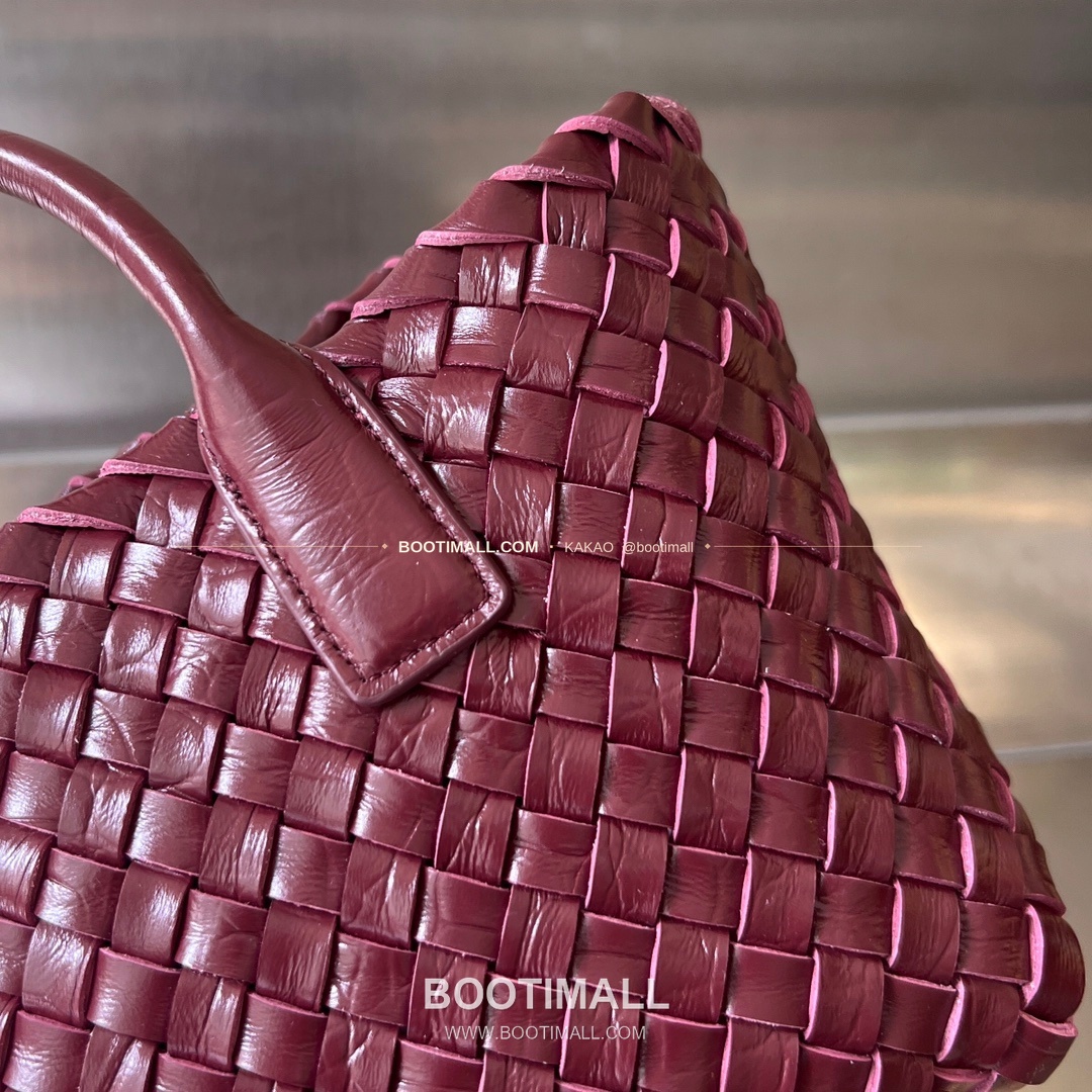 보테가베네타 카프스킨 구조 미니 토트백 Bottega Veneta Calfskin Structured Mini Tote Bag 717712 20cm 4
