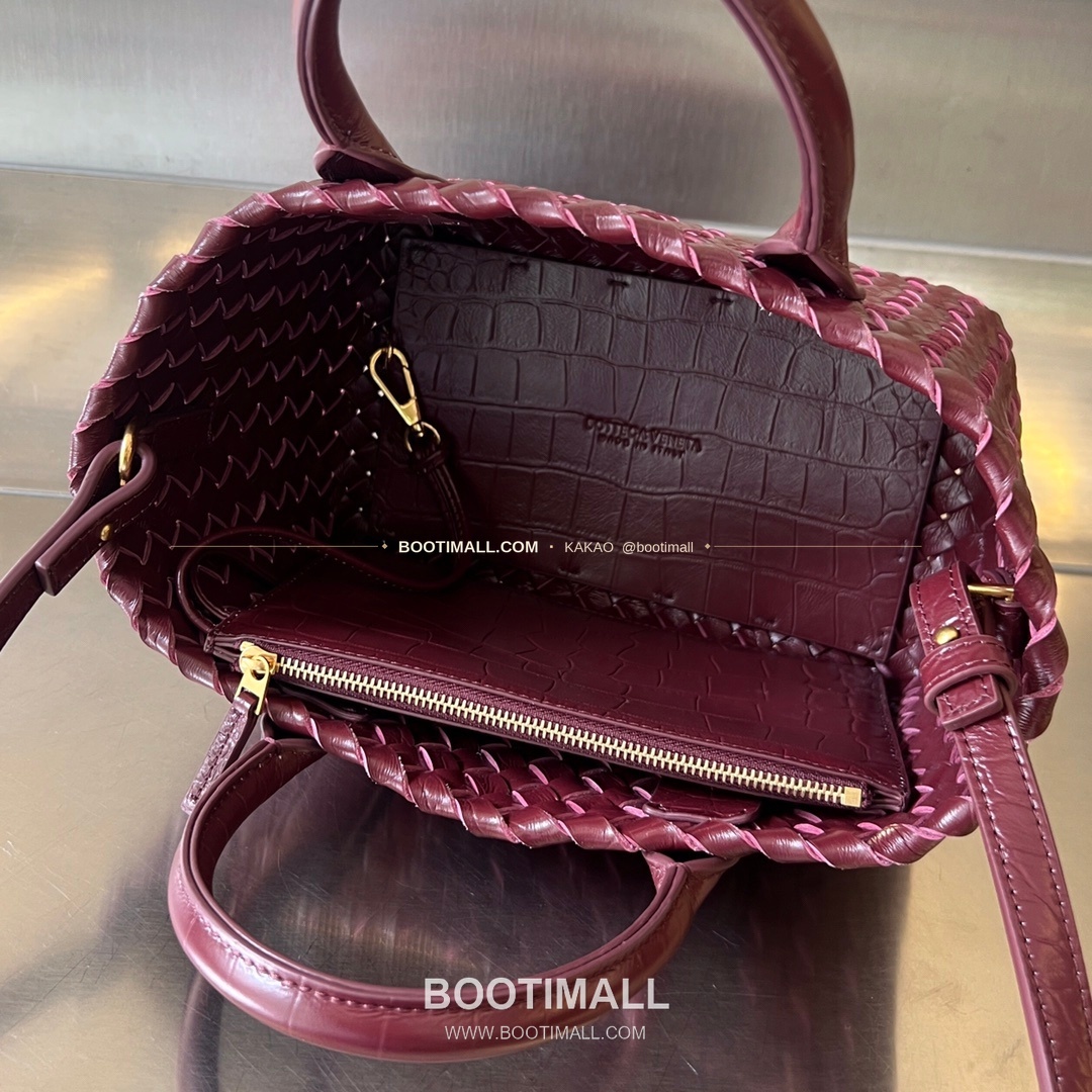 보테가베네타 카프스킨 구조 미니 토트백 Bottega Veneta Calfskin Structured Mini Tote Bag 717712 20cm 5