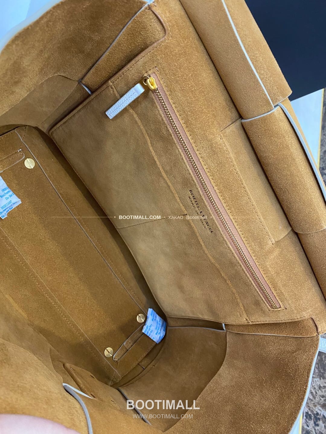 보테가베네타 카프스킨 구조 토트백 Bottega Veneta Calfskin Structured Tote Bag 575941 48cm 8