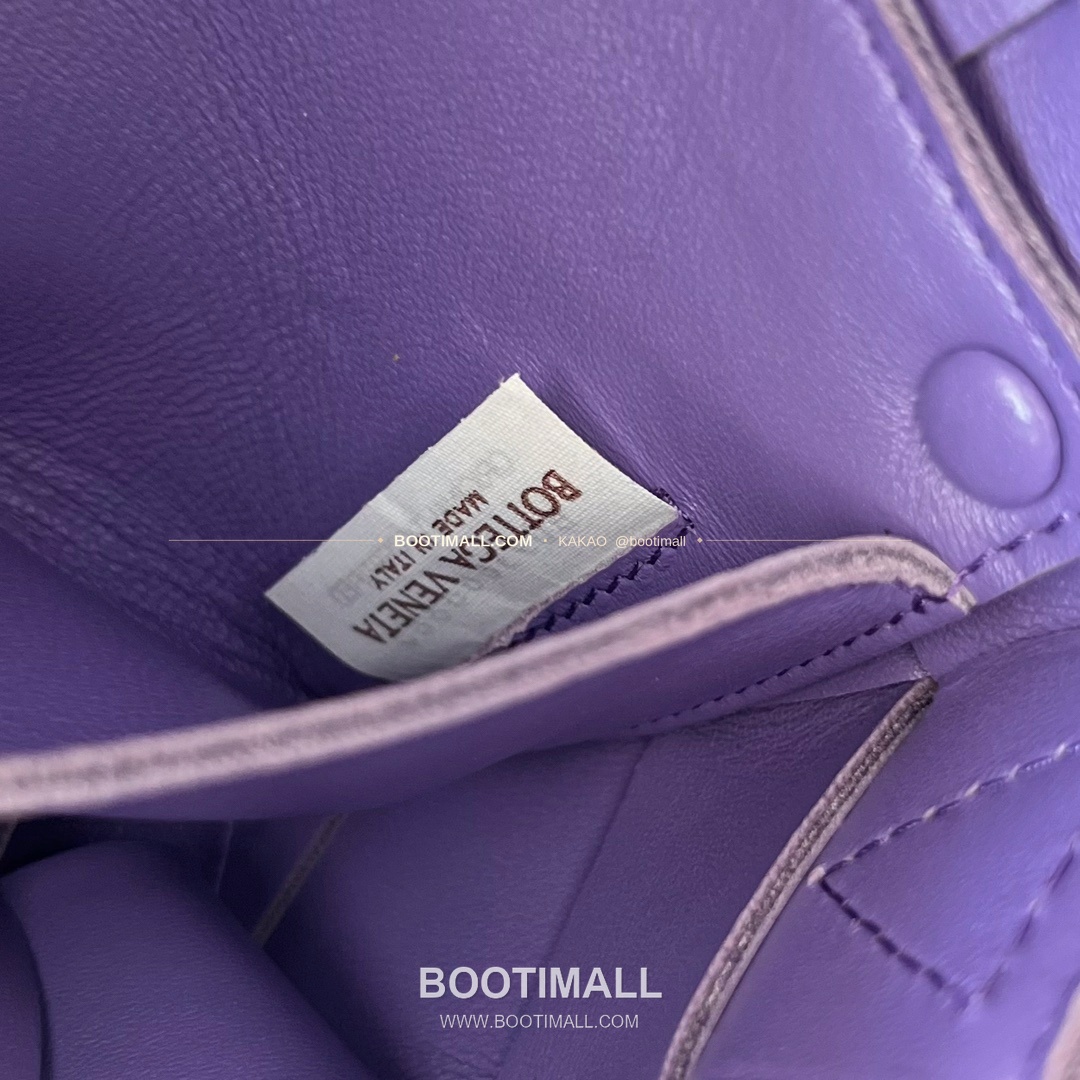 보테가베네타 카프스킨 슬림 숄더백 Bottega Veneta Calfskin Slim Shoulder Bag 730848 19cm 9