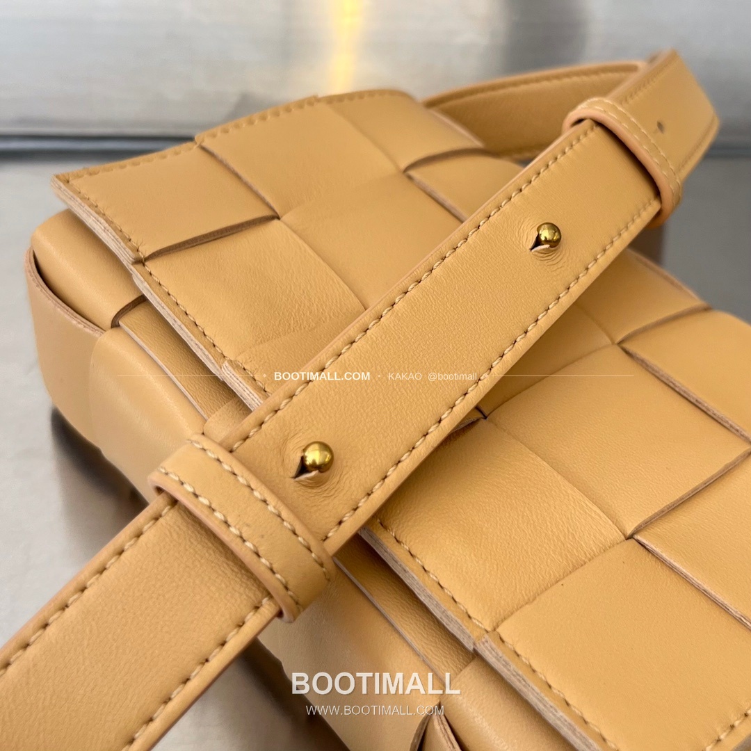 보테가베네타 카프스킨 슬림 숄더백 Bottega Veneta Calfskin Slim Shoulder Bag 730848 19cm 7