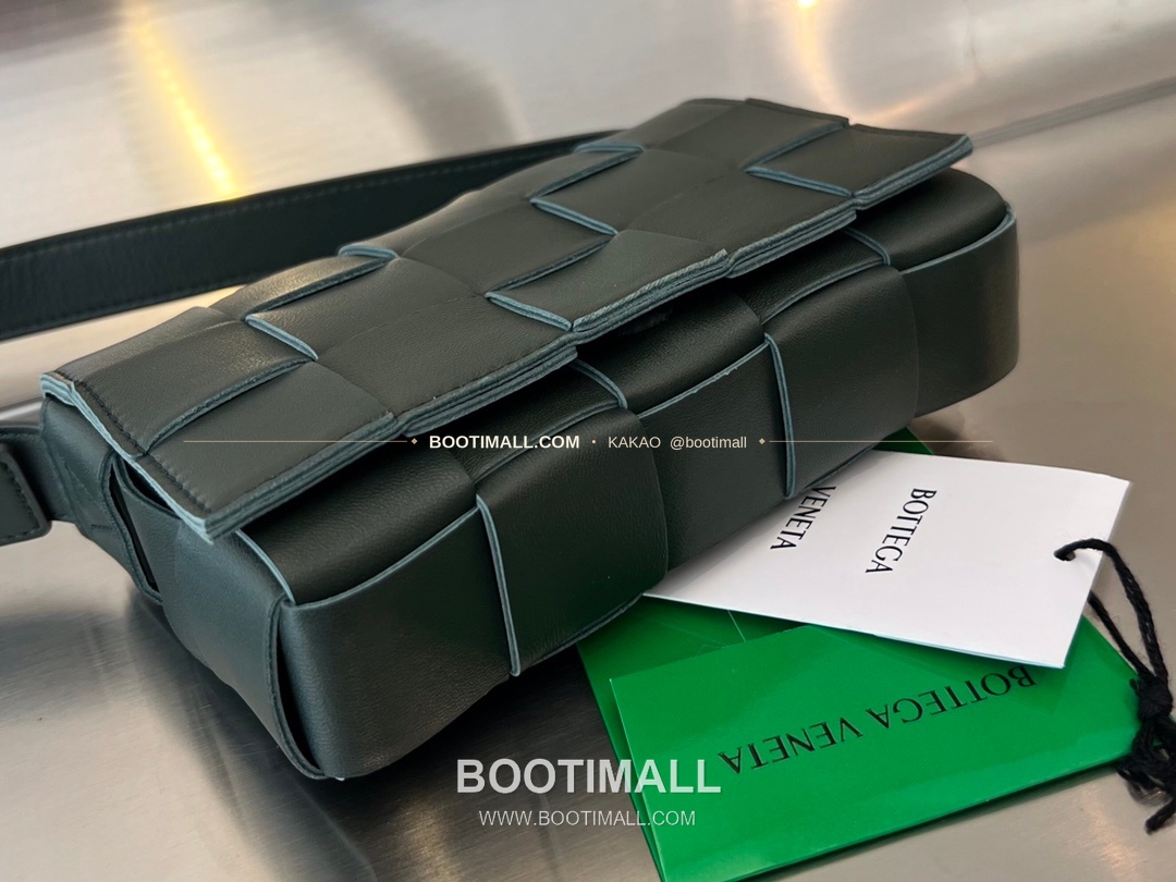 보테가베네타 카프스킨 슬림 숄더백 Bottega Veneta Calfskin Slim Shoulder Bag 730848 19cm 4