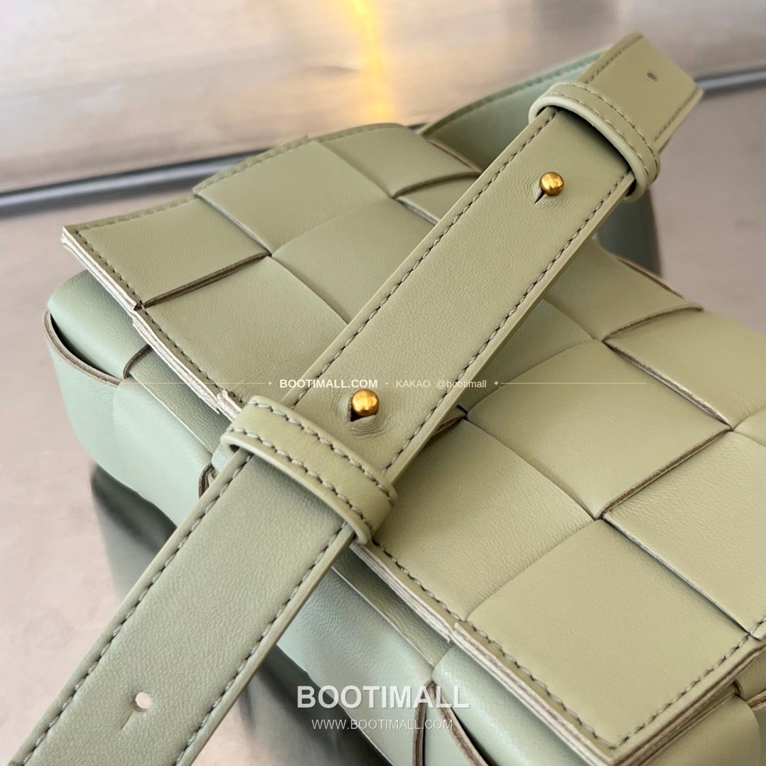 보테가베네타 카프스킨 슬림 숄더백 Bottega Veneta Calfskin Slim Shoulder Bag 730848 19cm 5