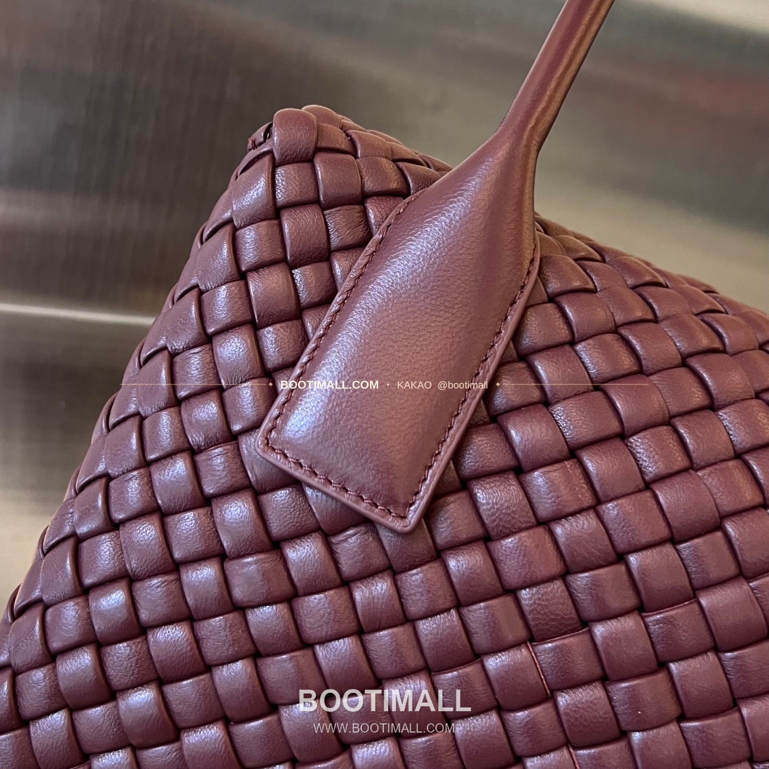 보테가베네타 카프스킨 구조 토트백 Bottega Veneta Calfskin Structured Tote Bag 709420 24cm 6