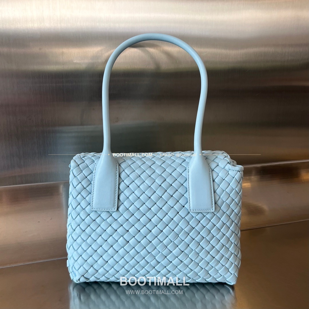 보테가베네타 카프스킨 구조 토트백 Bottega Veneta Calfskin Structured Tote Bag 709420 24cm 2