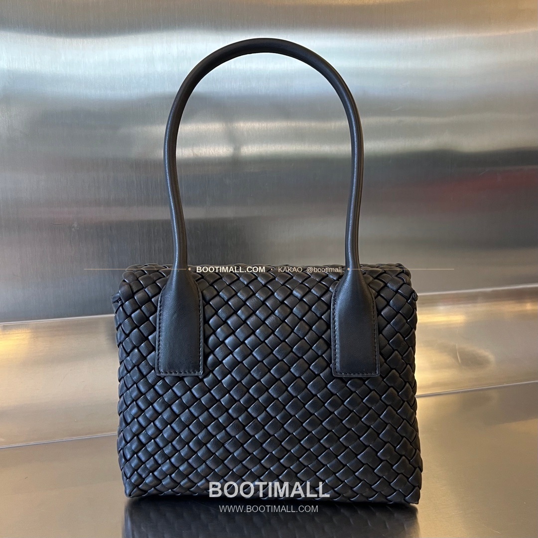 보테가베네타 카프스킨 구조 토트백 Bottega Veneta Calfskin Structured Tote Bag 709420 24cm 2