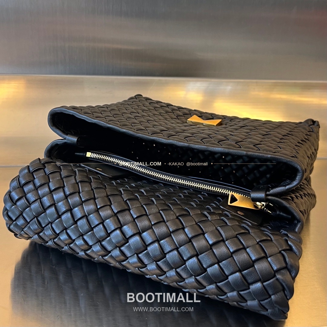 보테가베네타 카프스킨 구조 토트백 Bottega Veneta Calfskin Structured Tote Bag 709420 24cm 5