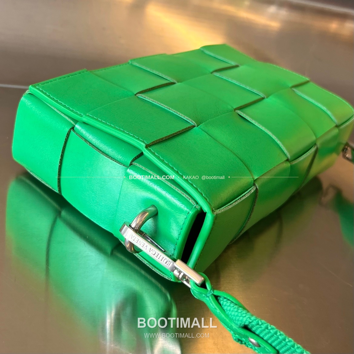 보테가베네타 카프스킨 슬림 숄더백 Bottega Veneta Calfskin Slim Shoulder Bag 741777 23cm 3