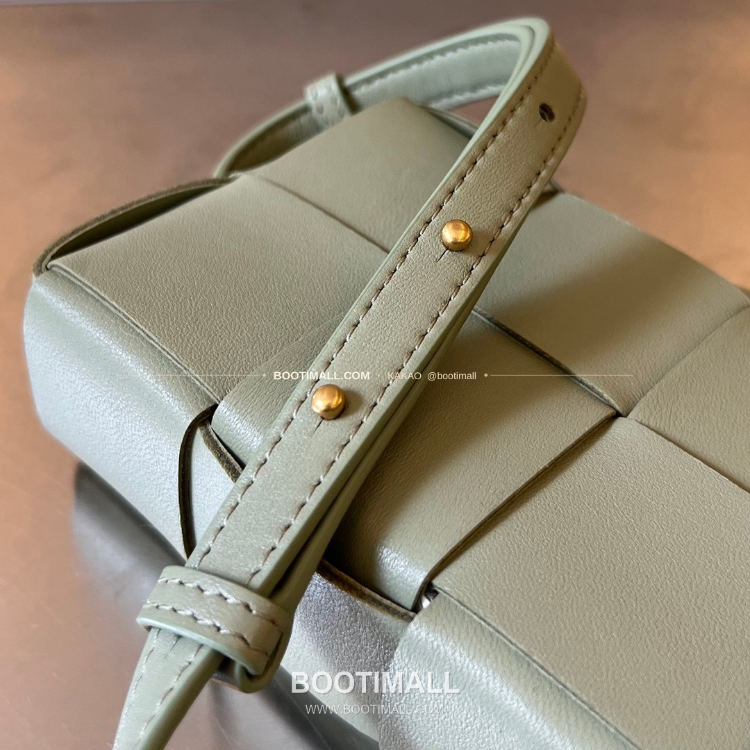 보테가베네타 카프스킨 슬림 미니 숄더백 Bottega Veneta Calfskin Slim Mini Shoulder Bag 755031 18cm 5