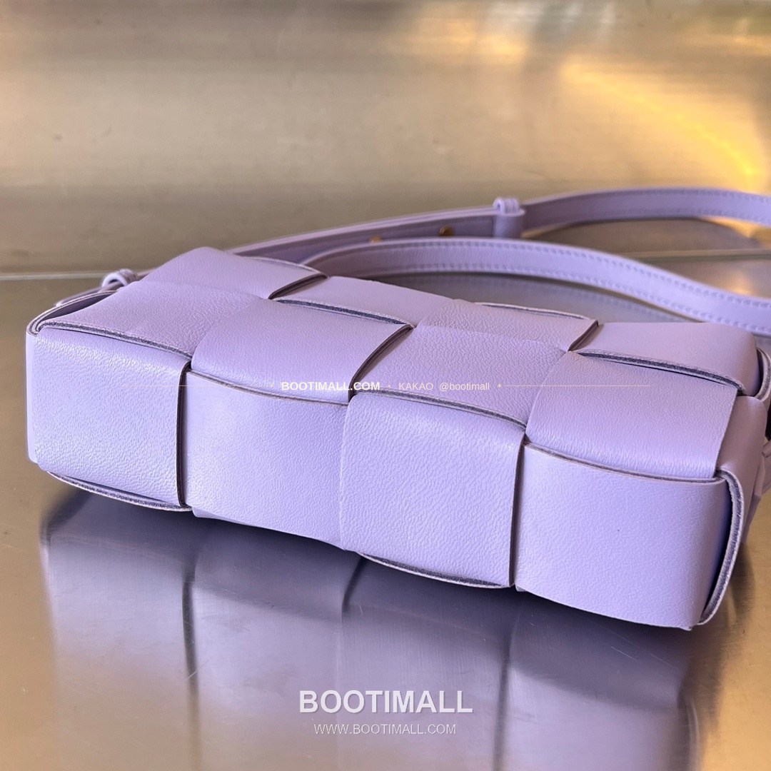 보테가베네타 카프스킨 슬림 미니 숄더백 Bottega Veneta Calfskin Slim Mini Shoulder Bag 755031 18cm 3