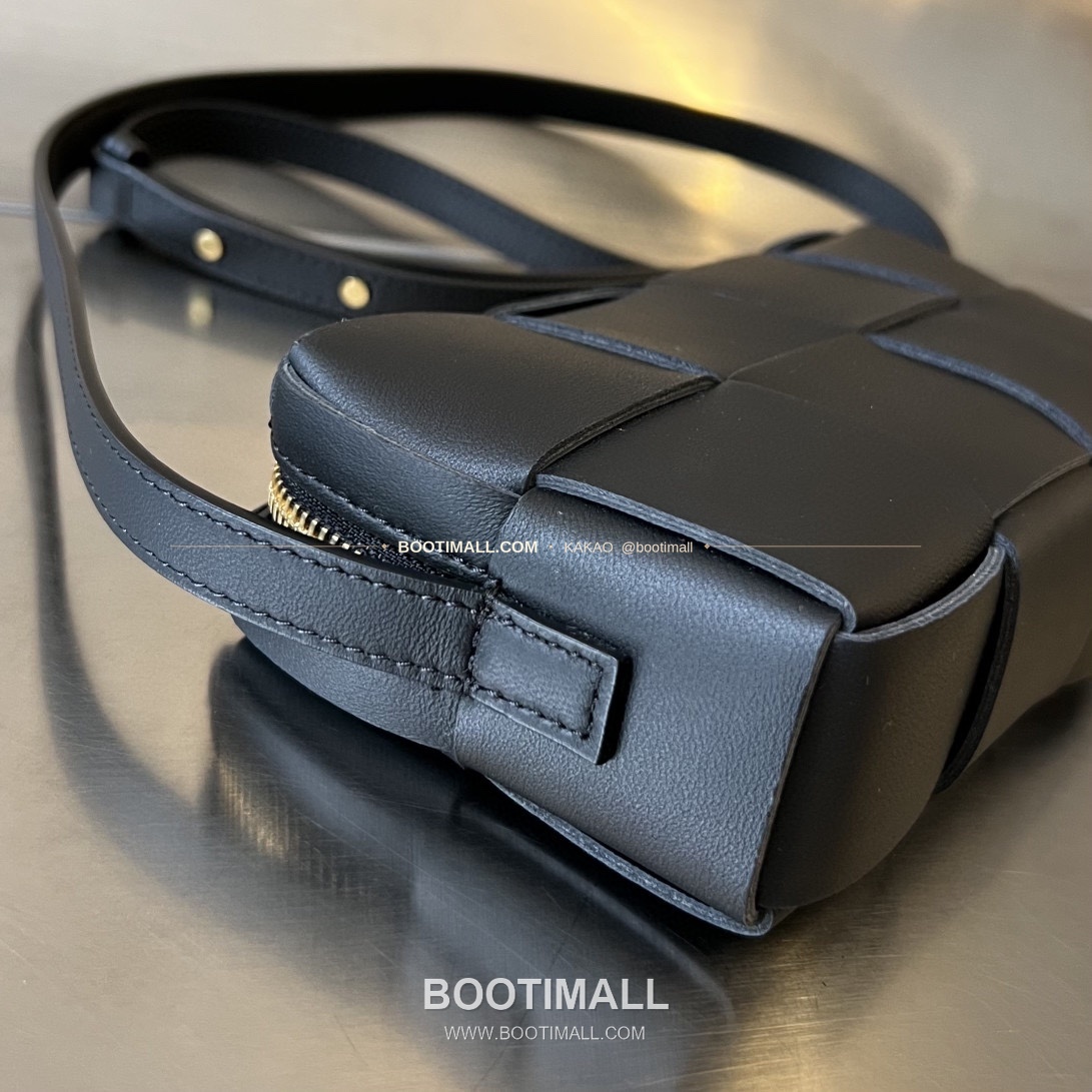 보테가베네타 카프스킨 슬림 미니 숄더백 Bottega Veneta Calfskin Slim Mini Shoulder Bag 755031 18cm 4