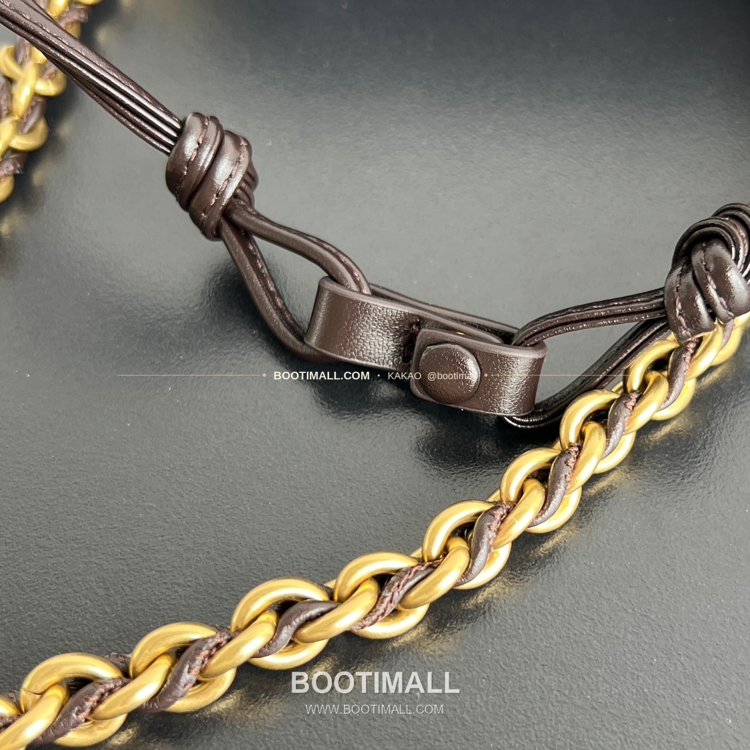 보테가베네타 더스트백 인트레치아토 드로스트링 체인 숄더백 Bottega Veneta Dustbag Intrecciato Drawstring Chain Shoulder Bag 839394 33cm 6