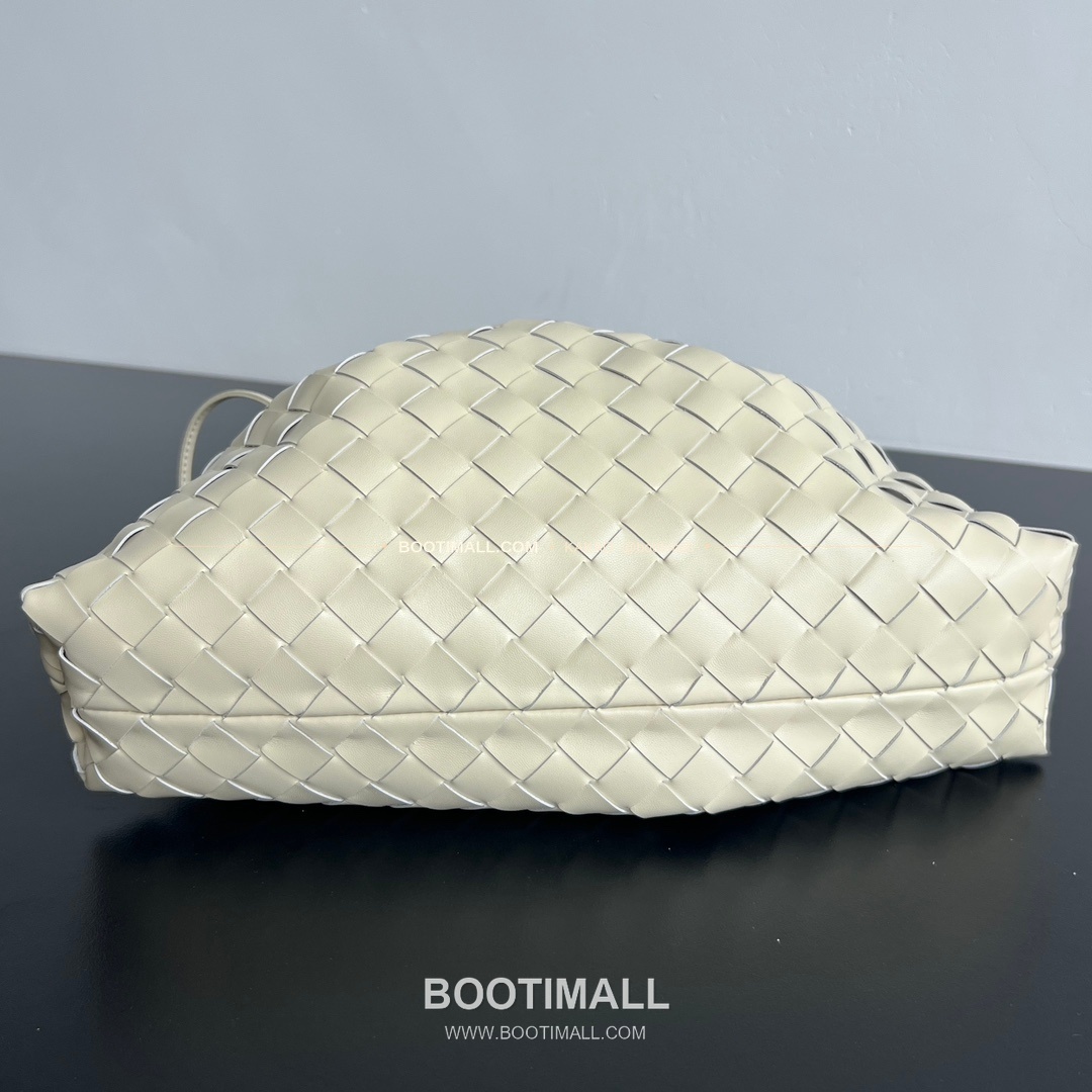 보테가베네타 더스트백 인트레치아토 드로스트링 체인 숄더백 Bottega Veneta Dustbag Intrecciato Drawstring Chain Shoulder Bag 839394 33cm 3