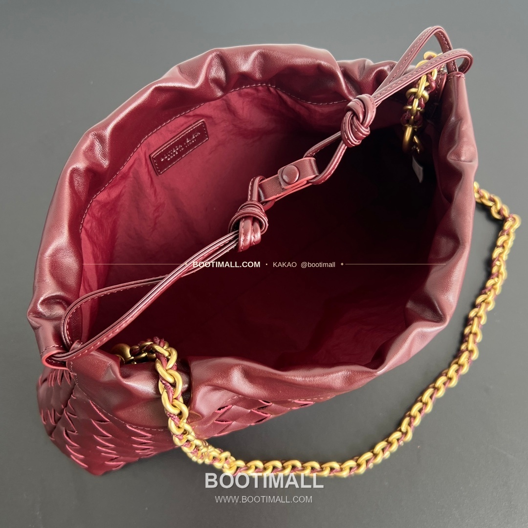 보테가베네타 더스트백 인트레치아토 드로스트링 체인 숄더백 Bottega Veneta Dustbag Intrecciato Drawstring Chain Shoulder Bag 839394 33cm 5