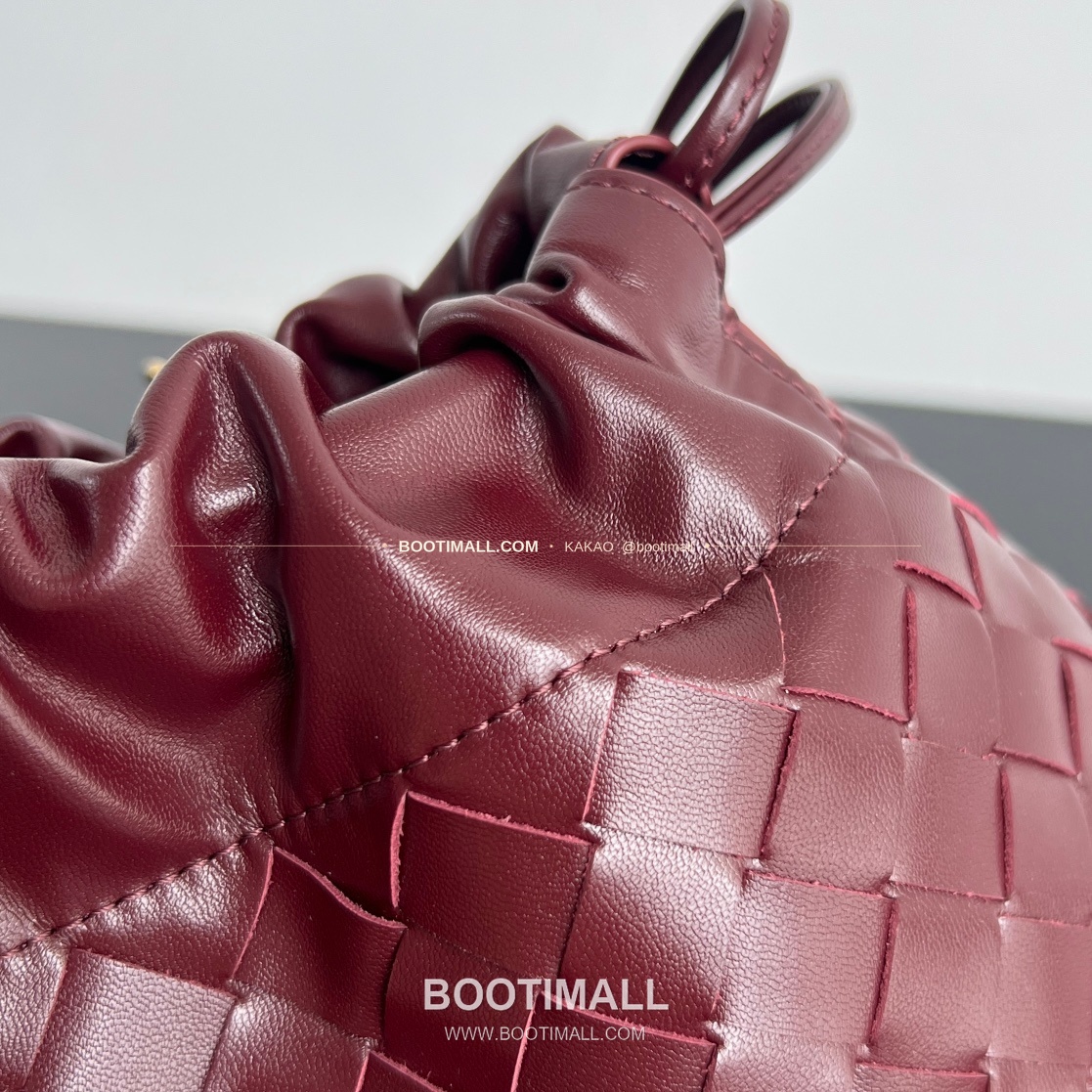 보테가베네타 더스트백 인트레치아토 드로스트링 체인 숄더백 Bottega Veneta Dustbag Intrecciato Drawstring Chain Shoulder Bag 839394 33cm 6
