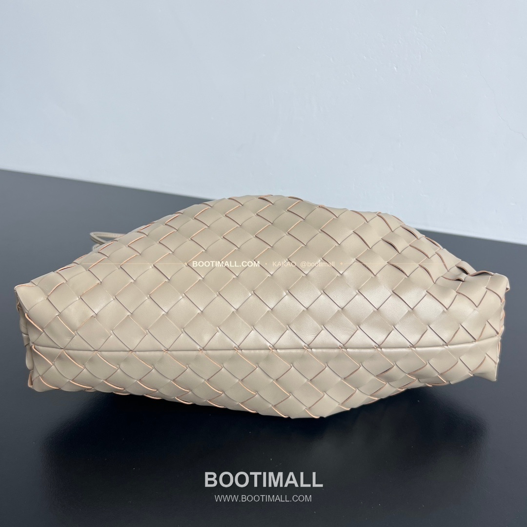 보테가베네타 더스트백 인트레치아토 드로스트링 체인 숄더백 Bottega Veneta Dustbag Intrecciato Drawstring Chain Shoulder Bag 839394 33cm 3