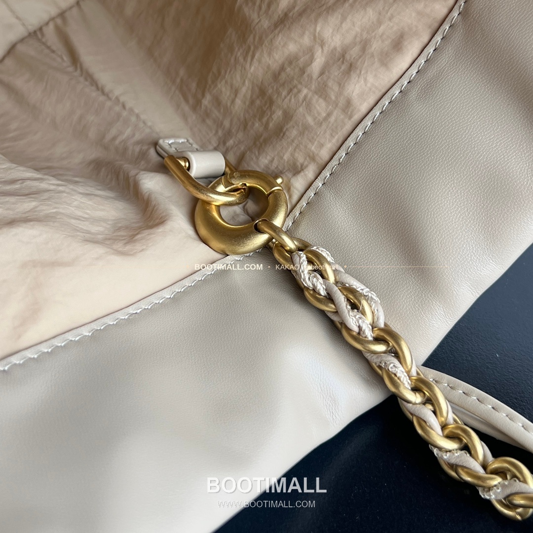 보테가베네타 더스트백 인트레치아토 드로스트링 체인 숄더백 Bottega Veneta Dustbag Intrecciato Drawstring Chain Shoulder Bag 839394 33cm 7