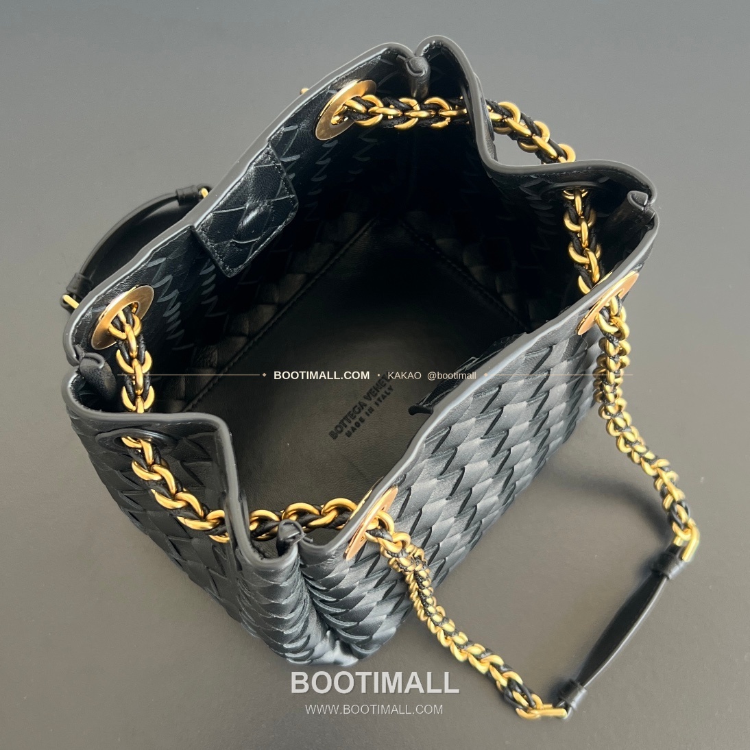 보테가베네타 체인 패러슈트 램스킨 버킷 숄더백 Bottega Veneta Chain Parachute Lambskin Bucket Shoulder Bag 817175 21cm 6