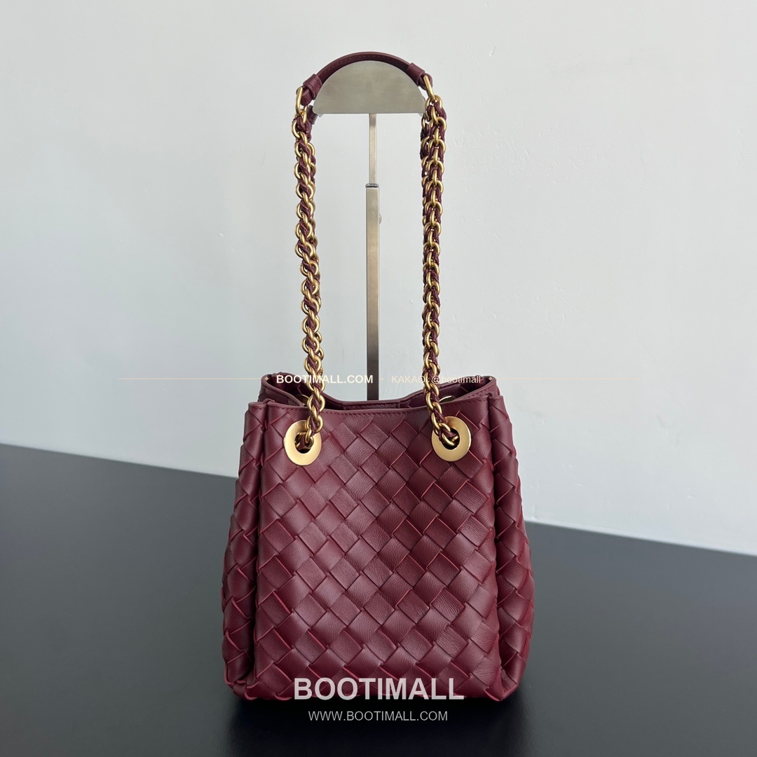보테가베네타 체인 패러슈트 램스킨 버킷 숄더백 Bottega Veneta Chain Parachute Lambskin Bucket Shoulder Bag 817175 21cm 1