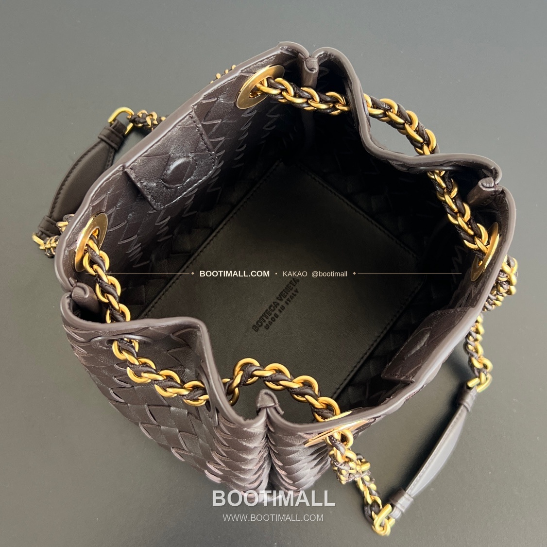 보테가베네타 체인 패러슈트 램스킨 버킷 숄더백 Bottega Veneta Chain Parachute Lambskin Bucket Shoulder Bag 817175 21cm 4