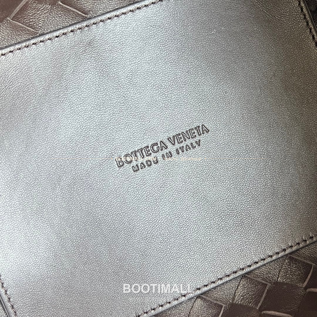 보테가베네타 체인 패러슈트 램스킨 버킷 숄더백 Bottega Veneta Chain Parachute Lambskin Bucket Shoulder Bag 817175 21cm 9