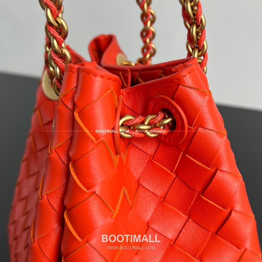 보테가베네타 체인 패러슈트 램스킨 버킷 숄더백 Bottega Veneta Chain Parachute Lambskin Bucket Shoulder Bag 817175 21cm 6