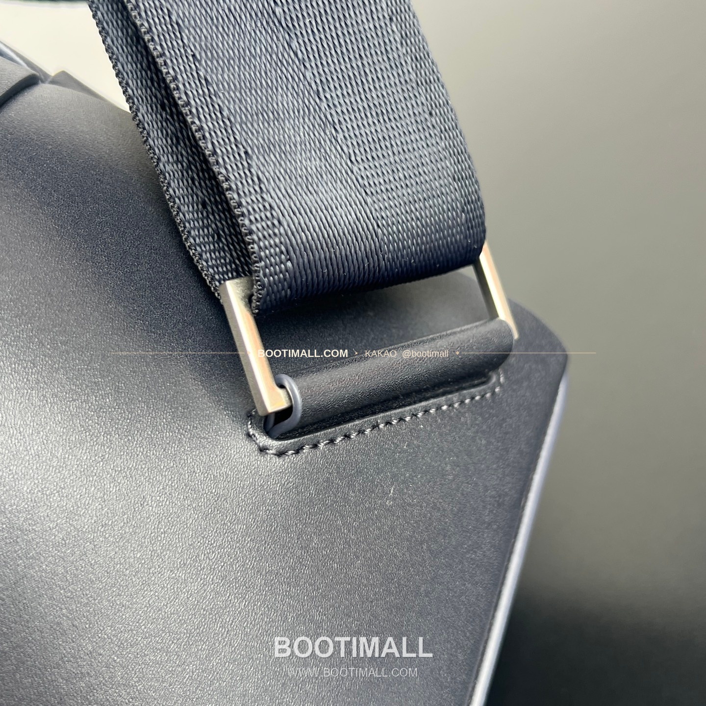 보테가베네타 인트레치아토 카프스킨 스퀘어 백팩 Bottega Veneta Intrecciato Calfskin Square Backpack 680092 34cm 6