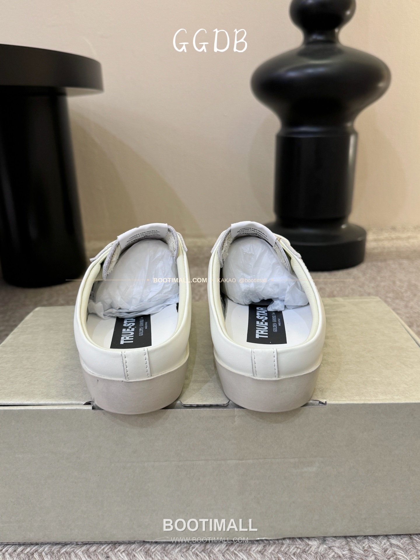 골든구스 2025SS 빈티지 디스트레스드 레더 로우탑 스니커즈 Golden Goose 2025 SS Distressed Leather Low Top Black Sneakers 3.5cm 6