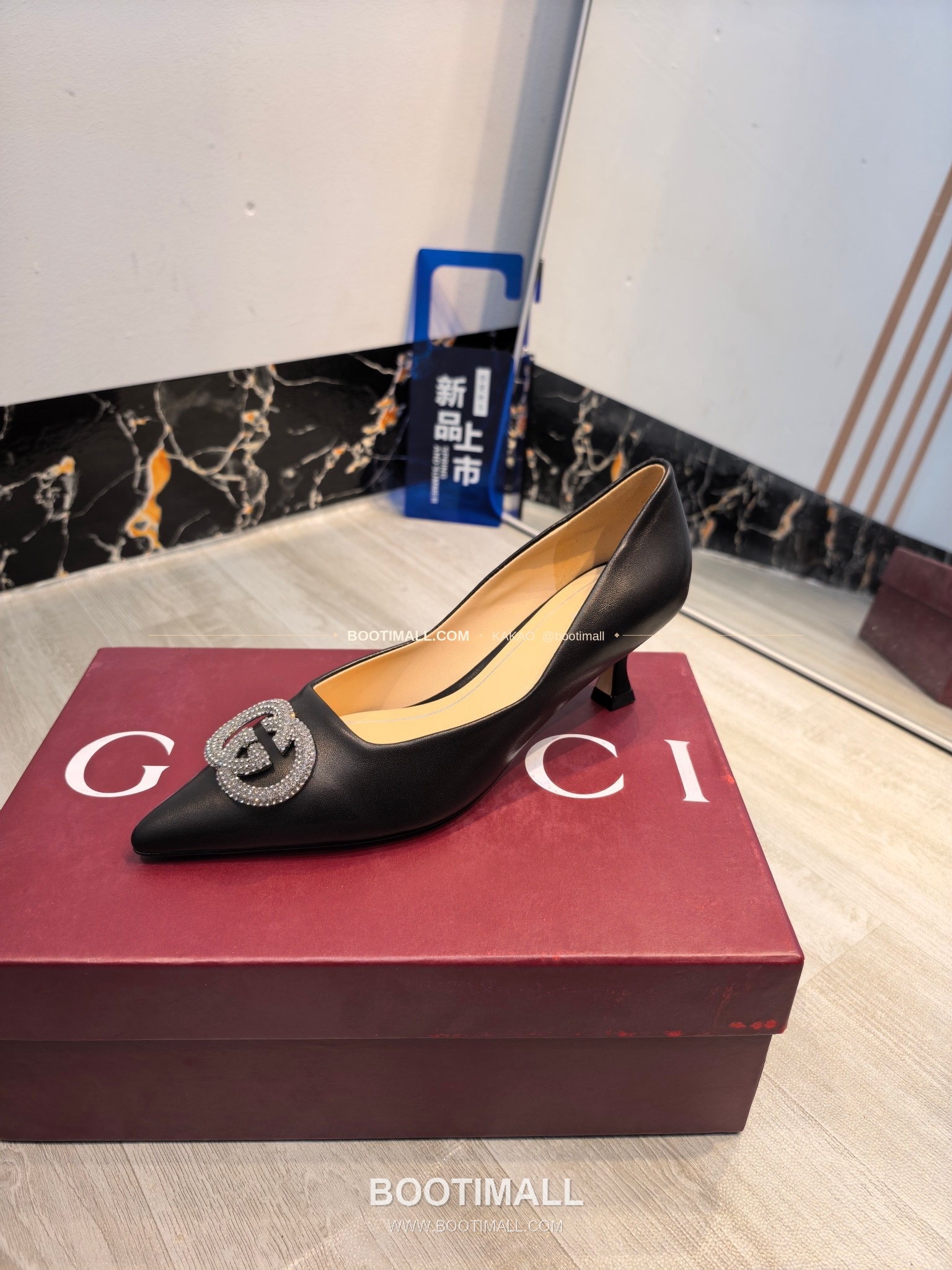 구찌 2026 소가죽 더블G 크리스탈 포인티드토 펌프스 Gucci 2026 Cow Leather Double G Crystal Pointed Toe Black Pumps 5.5cm 5