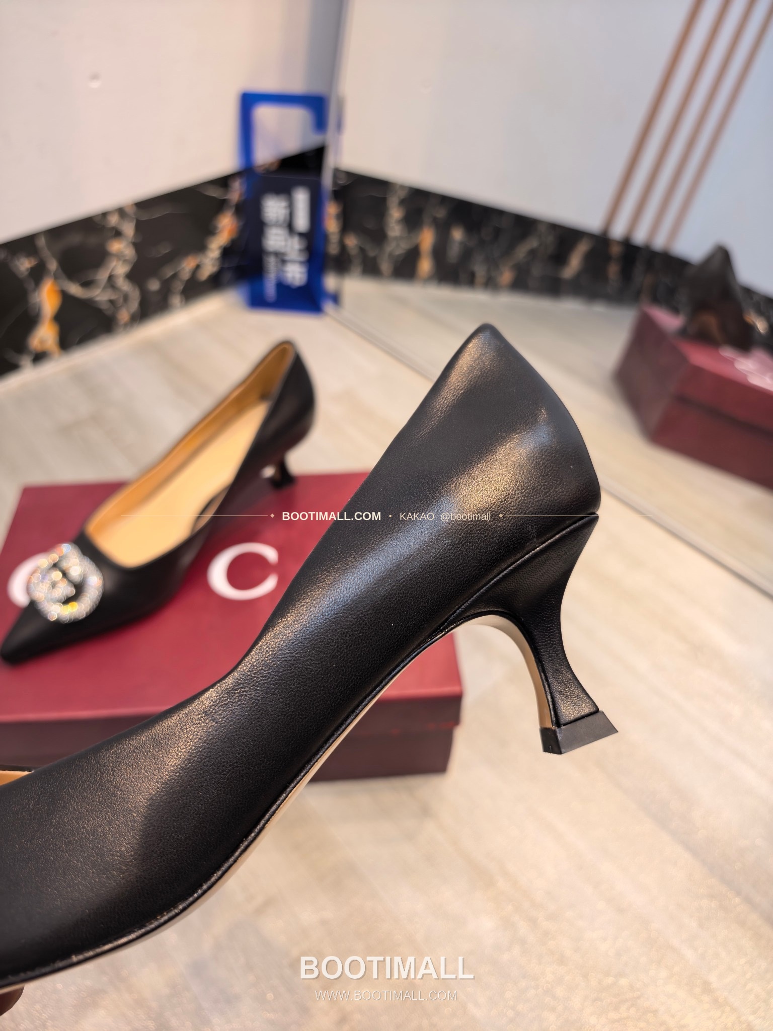 구찌 2026 소가죽 더블G 크리스탈 포인티드토 펌프스 Gucci 2026 Cow Leather Double G Crystal Pointed Toe Black Pumps 5.5cm 8