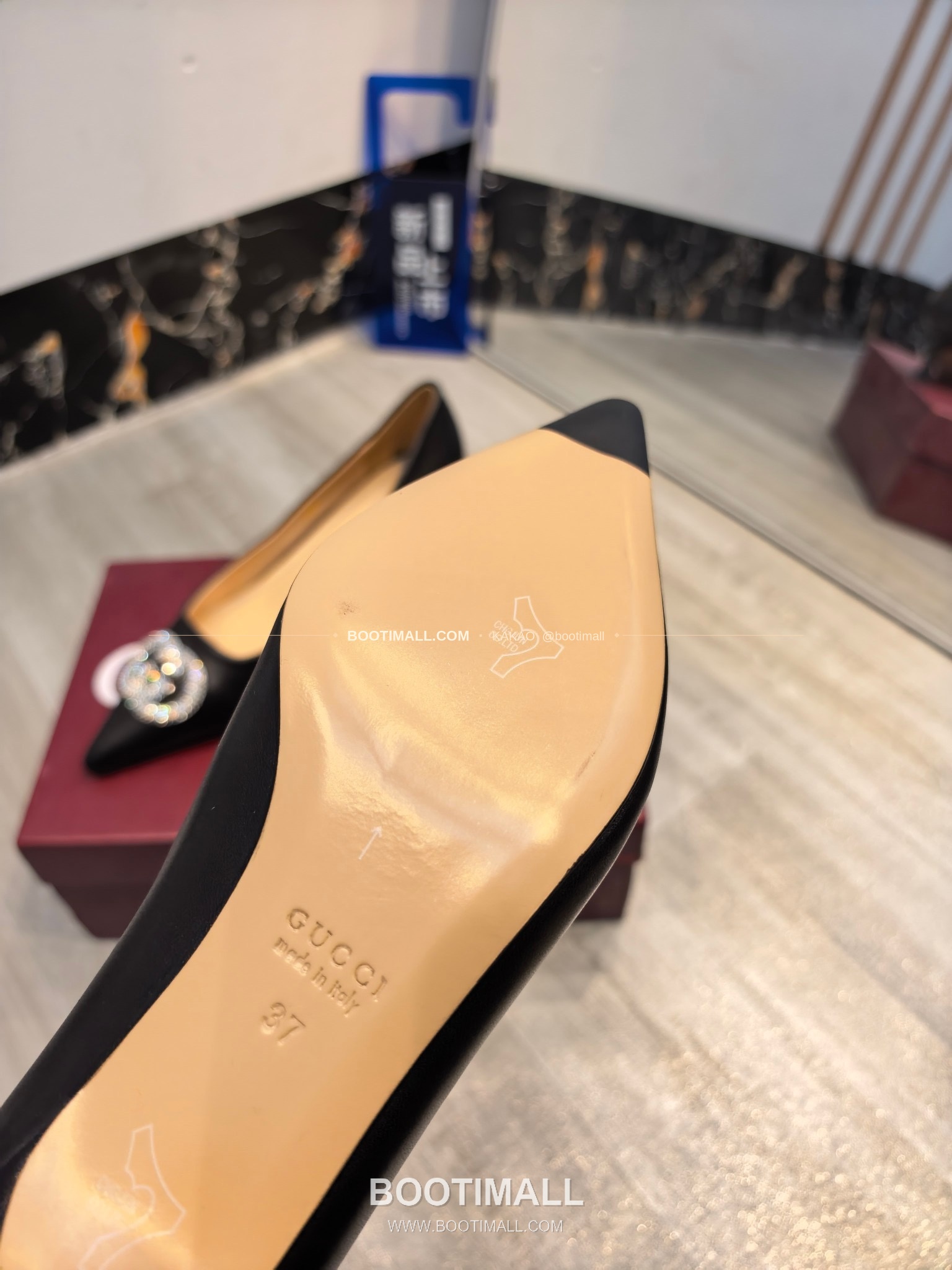 구찌 2026 소가죽 더블G 크리스탈 포인티드토 펌프스 Gucci 2026 Cow Leather Double G Crystal Pointed Toe Black Pumps 5.5cm 9