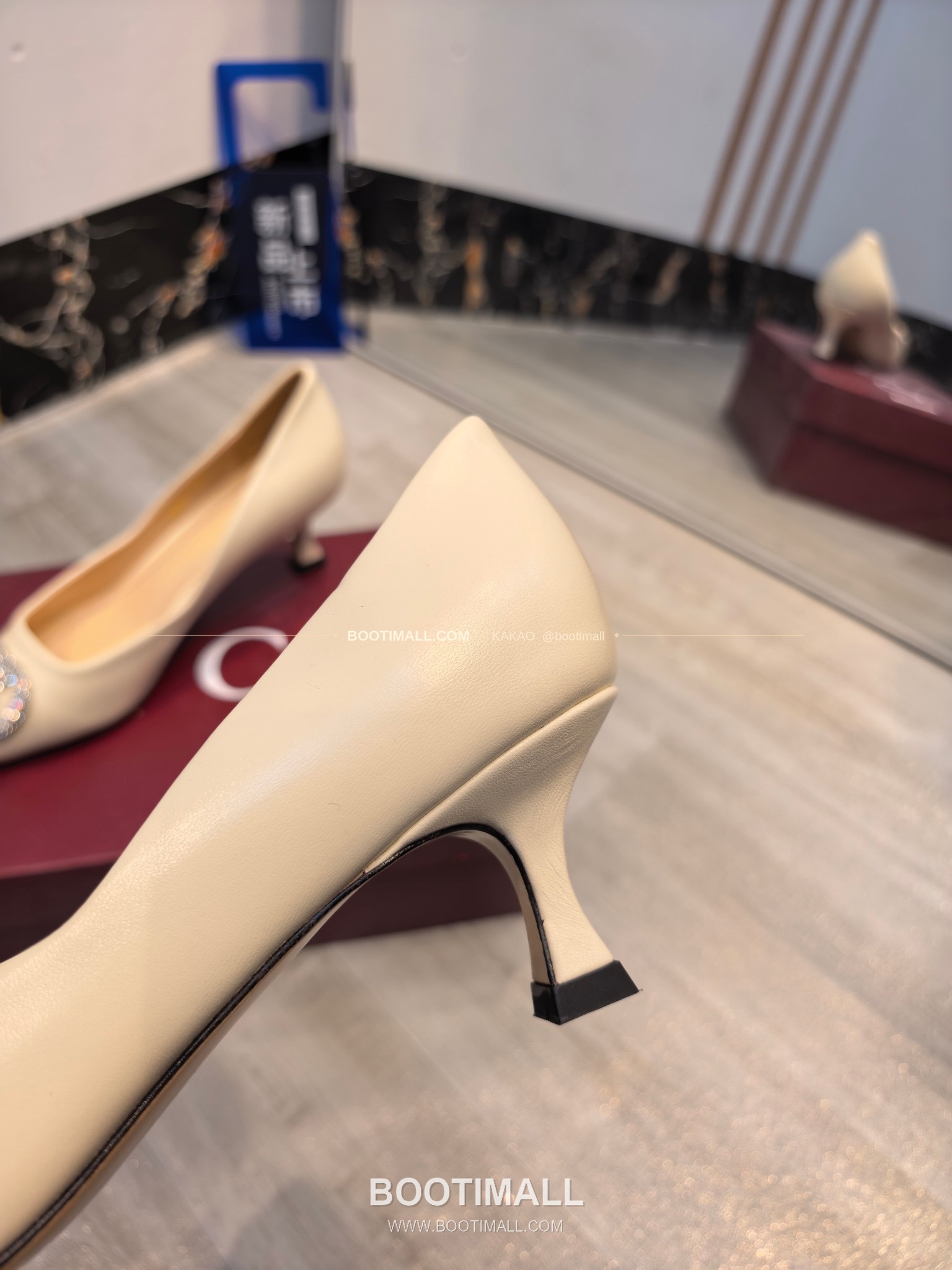 구찌 2026 소가죽 더블G 크리스탈 포인티드토 펌프스 Gucci 2026 Cow Leather Double G Crystal Pointed Toe Black Pumps 5.5cm 8