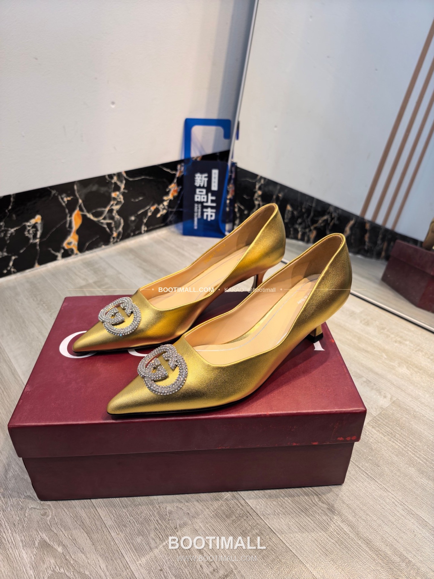 구찌 2026 소가죽 더블G 크리스탈 포인티드토 펌프스 Gucci 2026 Cow Leather Double G Crystal Pointed Toe Black Pumps 5.5cm 2